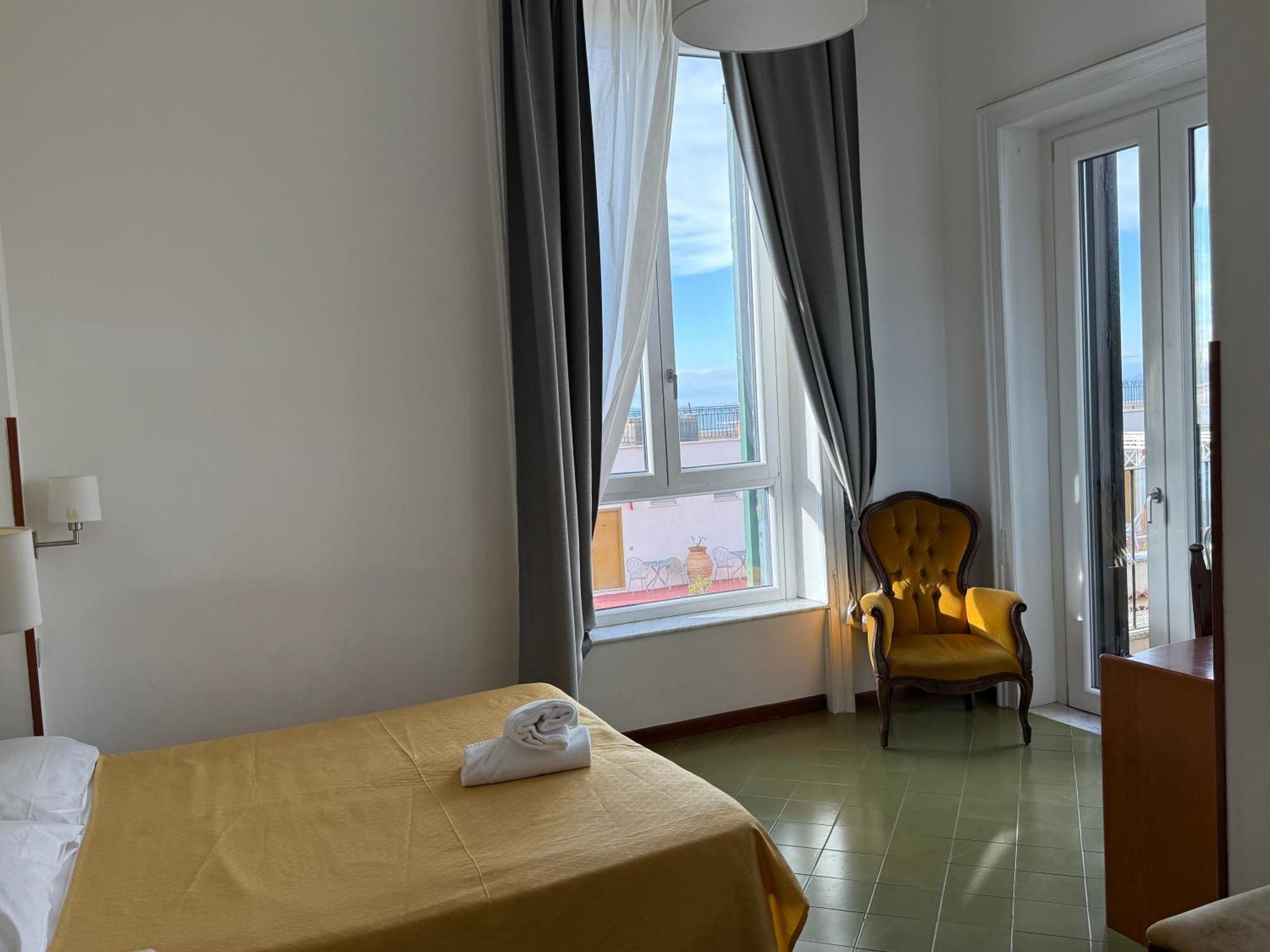Hotel Villa Pina Antico Francischiello Massa Lubrense Ngoại thất bức ảnh