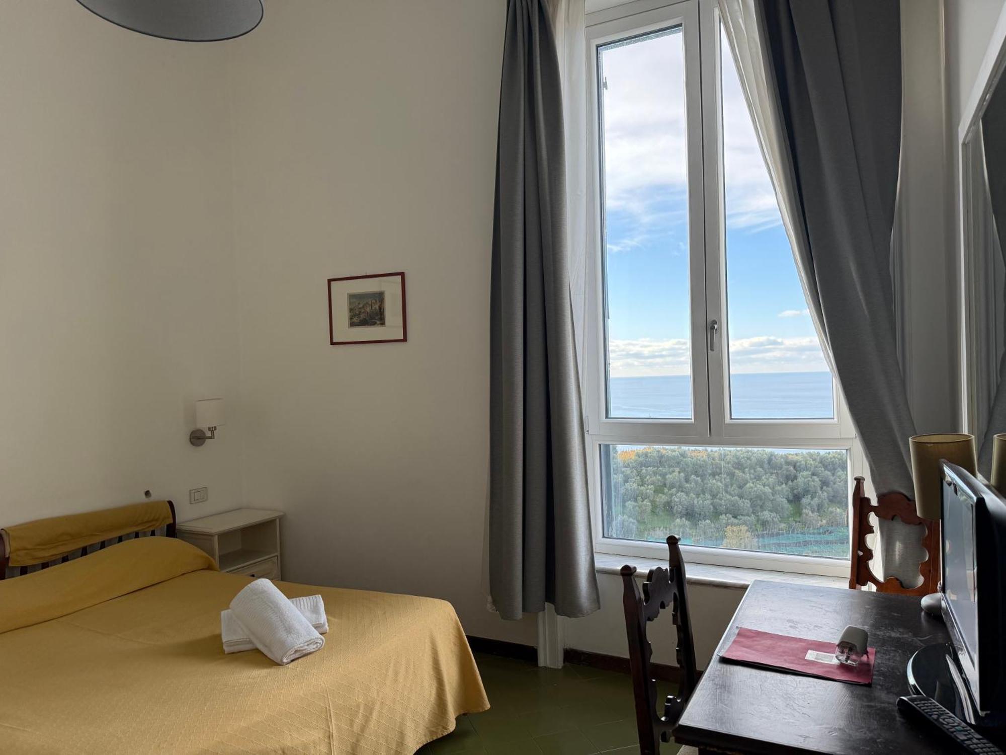 Hotel Villa Pina Antico Francischiello Massa Lubrense Ngoại thất bức ảnh